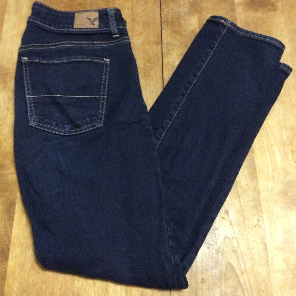 American Eagle, straight stretch, 4 short